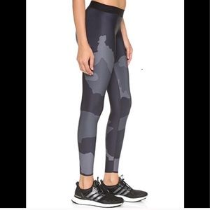 ULTRACOR ULTRA SILK CAMO LEGGINGS